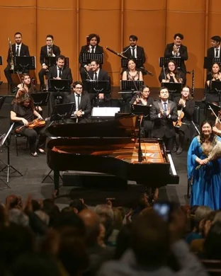 Outlander In Concert